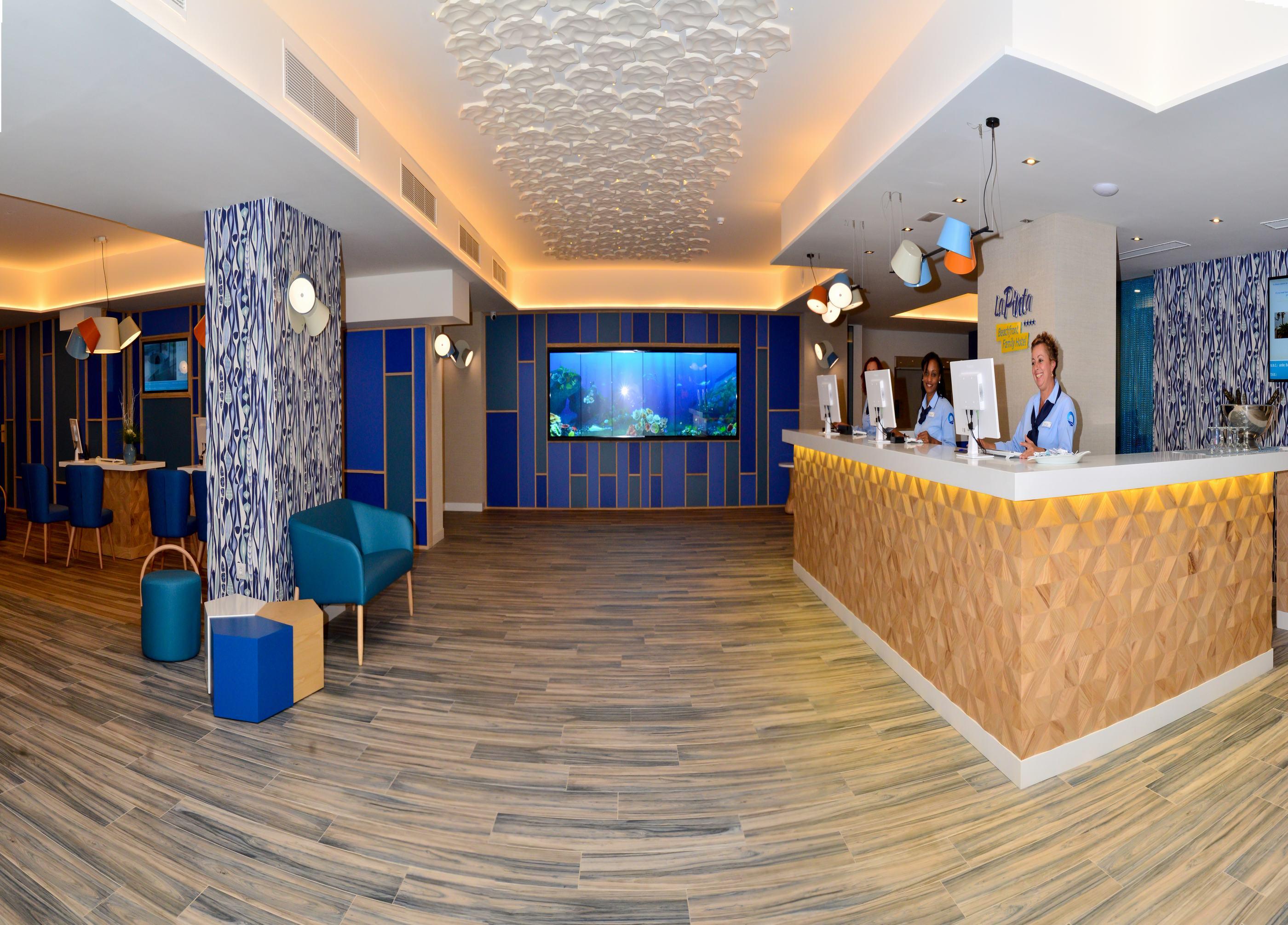 Hovima La Pinta Beachfront Family Hotel Costa Adeje  Exterior photo