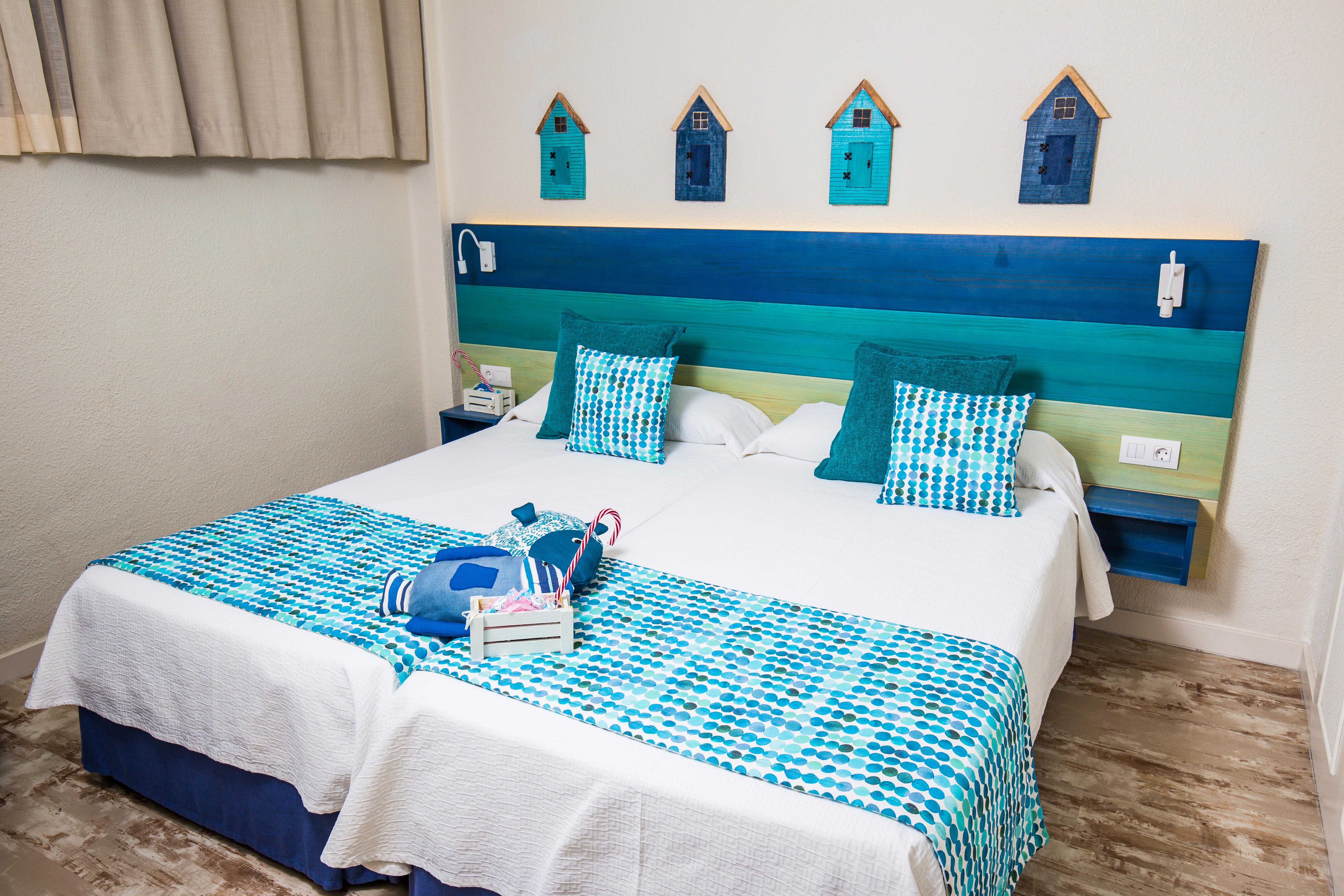 Hovima La Pinta Beachfront Family Hotel Costa Adeje  Exterior photo