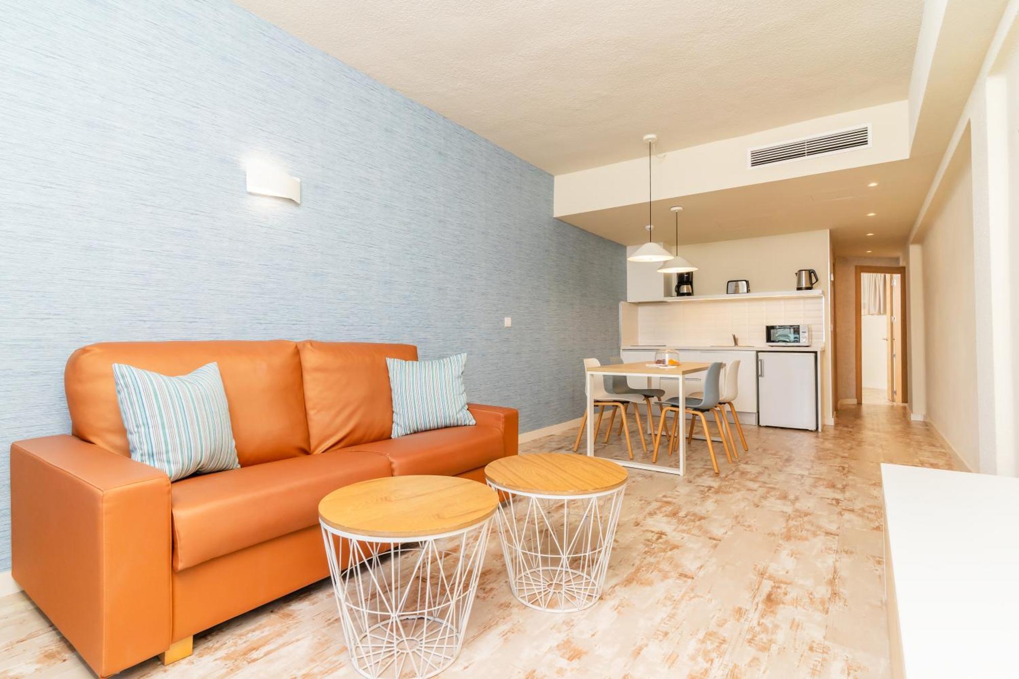 Hovima La Pinta Beachfront Family Hotel Costa Adeje  Exterior photo