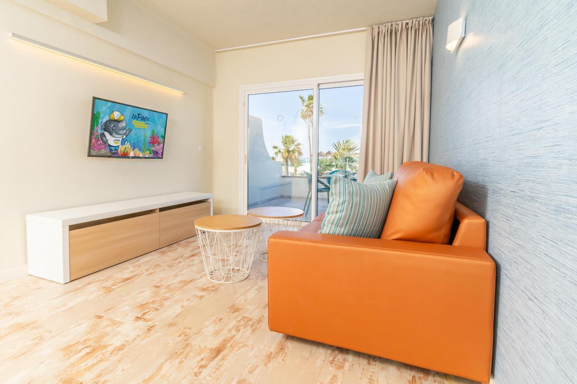 Hovima La Pinta Beachfront Family Hotel Costa Adeje  Exterior photo