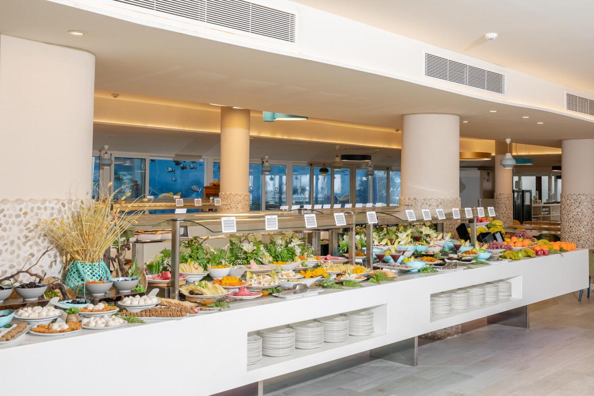 Hovima La Pinta Beachfront Family Hotel Costa Adeje  Exterior photo