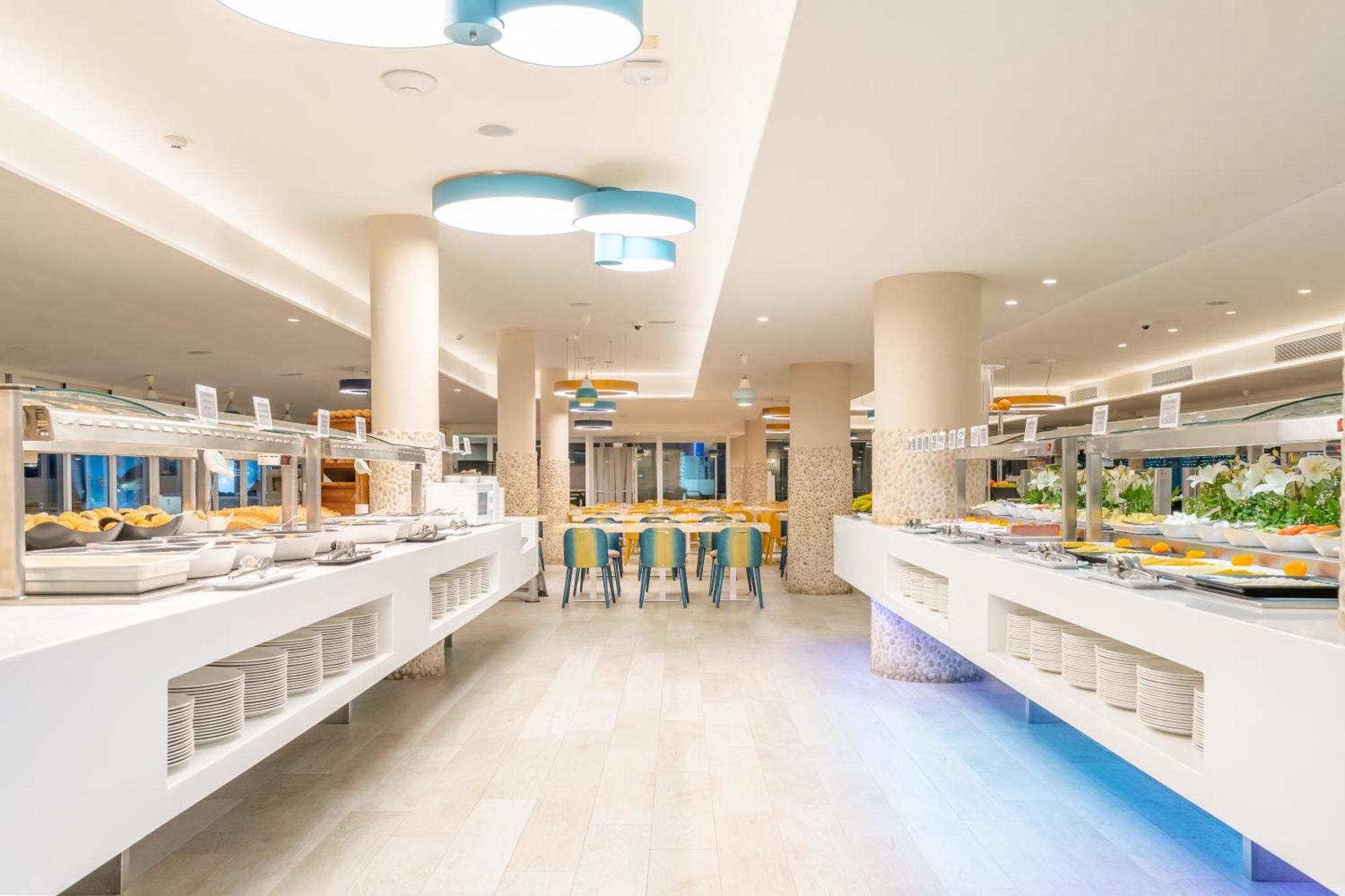 Hovima La Pinta Beachfront Family Hotel Costa Adeje  Exterior photo